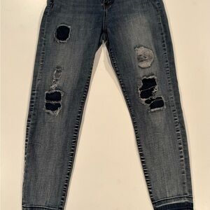 Liverpool Denim Ankle Cropped Jeans with Distressed Style